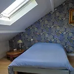 Belle Plein Centre A 150 M De La